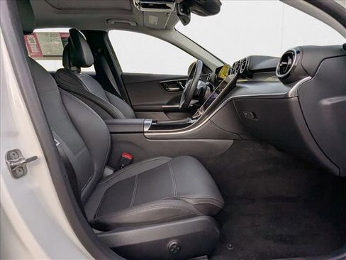 Used 2025 Mercedes-Benz C 300 4MATIC Sedan image 20