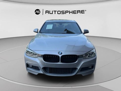 Used 2017 BMW 330i Sedan RWD image 2