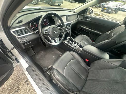 Used 2020 Kia Optima Premium FWD image 9