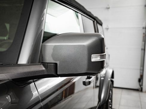 Used 2022 Ford Bronco Outer Banks image 14