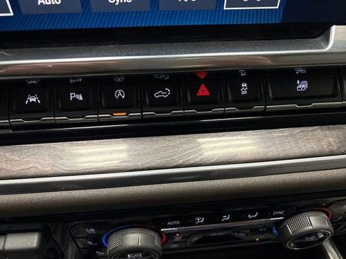 Used 2022 Chevrolet Silverado 1500 LTZ w/ LTZ Premium Package image 73