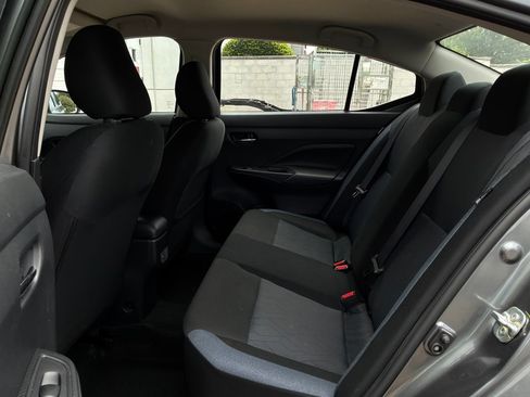 Used 2025 Nissan Versa SV FWD image 11