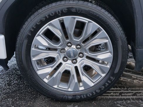 Used 2021 GMC Sierra 1500 Denali w/ Denali Ultimate Package image 14