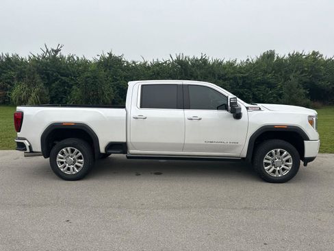 Used 2021 GMC Sierra 2500 Denali w/ Denali Ultimate Package AWD/4WD image 13