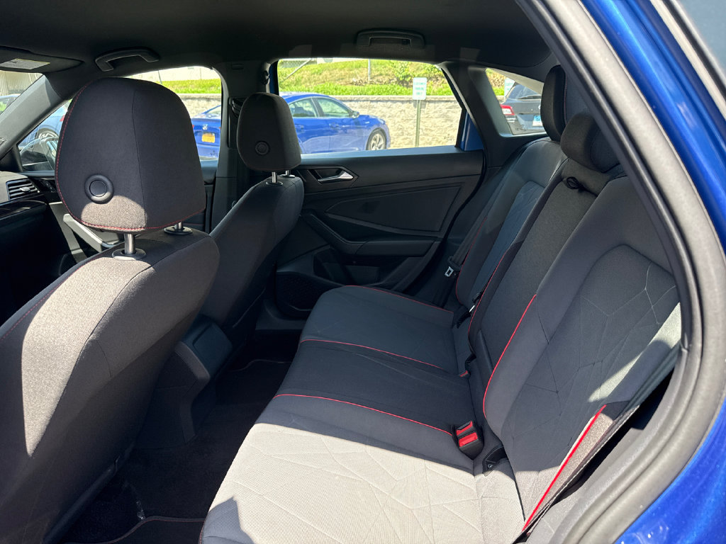 Used 2024 Volkswagen Jetta GLI 40th Anniversary Edition FWD image 22