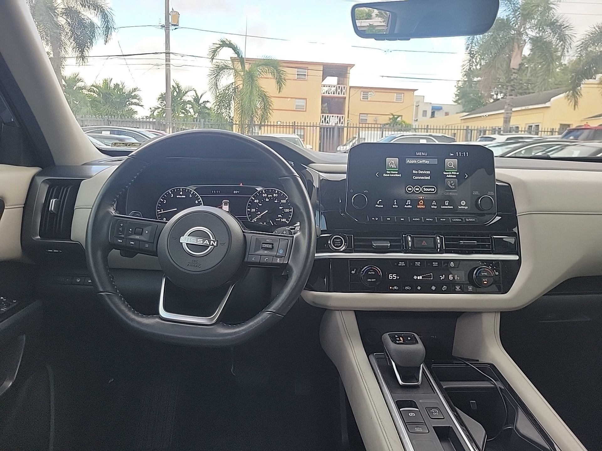 Used 2024 Nissan Pathfinder SL FWD image 18