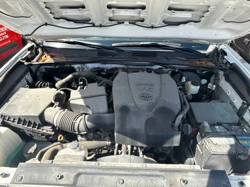 Used 2020 Toyota Tacoma TRD Sport RWD image 15
