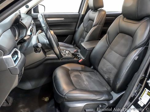 Used 2018 MAZDA CX-5 Touring w/ Preferred Equipment Package image 13