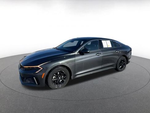 Used 2025 Kia K5 LXS image 8