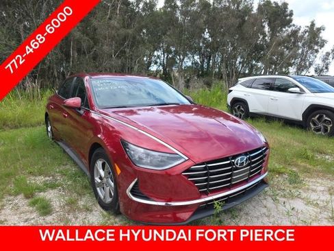 Used 2023 Hyundai Sonata SE FWD image 2