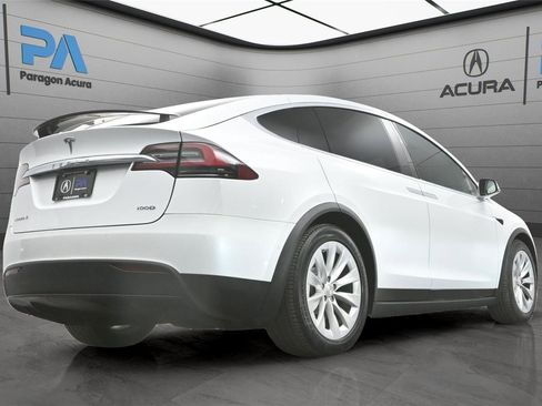 Used 2018 Tesla Model X P100D image 38