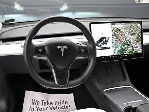 Used 2023 Tesla Model 3 Standard Range image 34