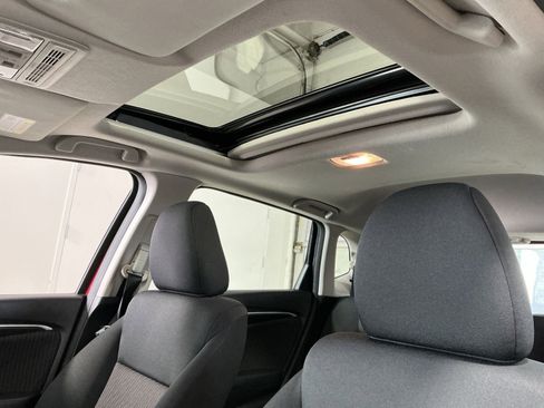 Used 2019 Honda Fit EX image 30