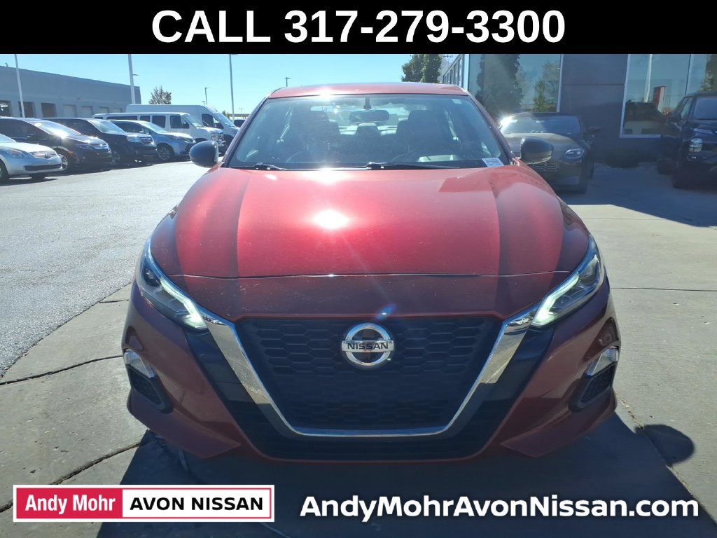 Used 2019 Nissan Altima 2.5 SR w/ SR Premium Package AWD/4WD image 3