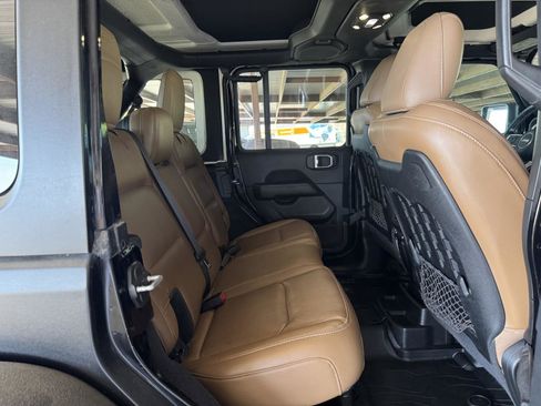 Used 2021 Jeep Wrangler Unlimited Rubicon image 33