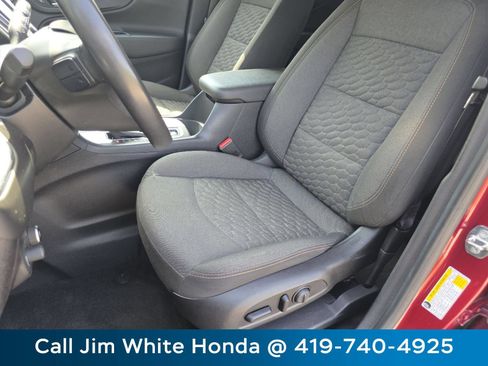 Used 2018 Chevrolet Equinox LT FWD image 24