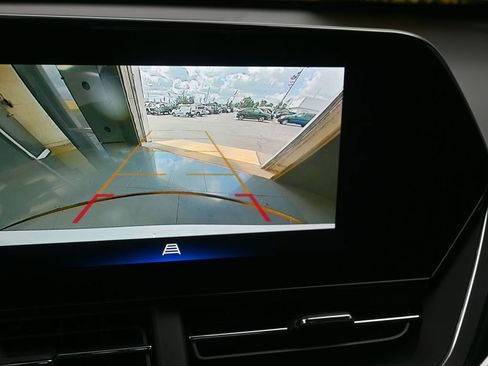 New 2025 Chevrolet Trax LT w/ Driver Confidence Package image 29