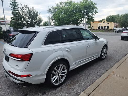 Certified 2025 Audi Q7 3.0T Premium Plus AWD/4WD image 18