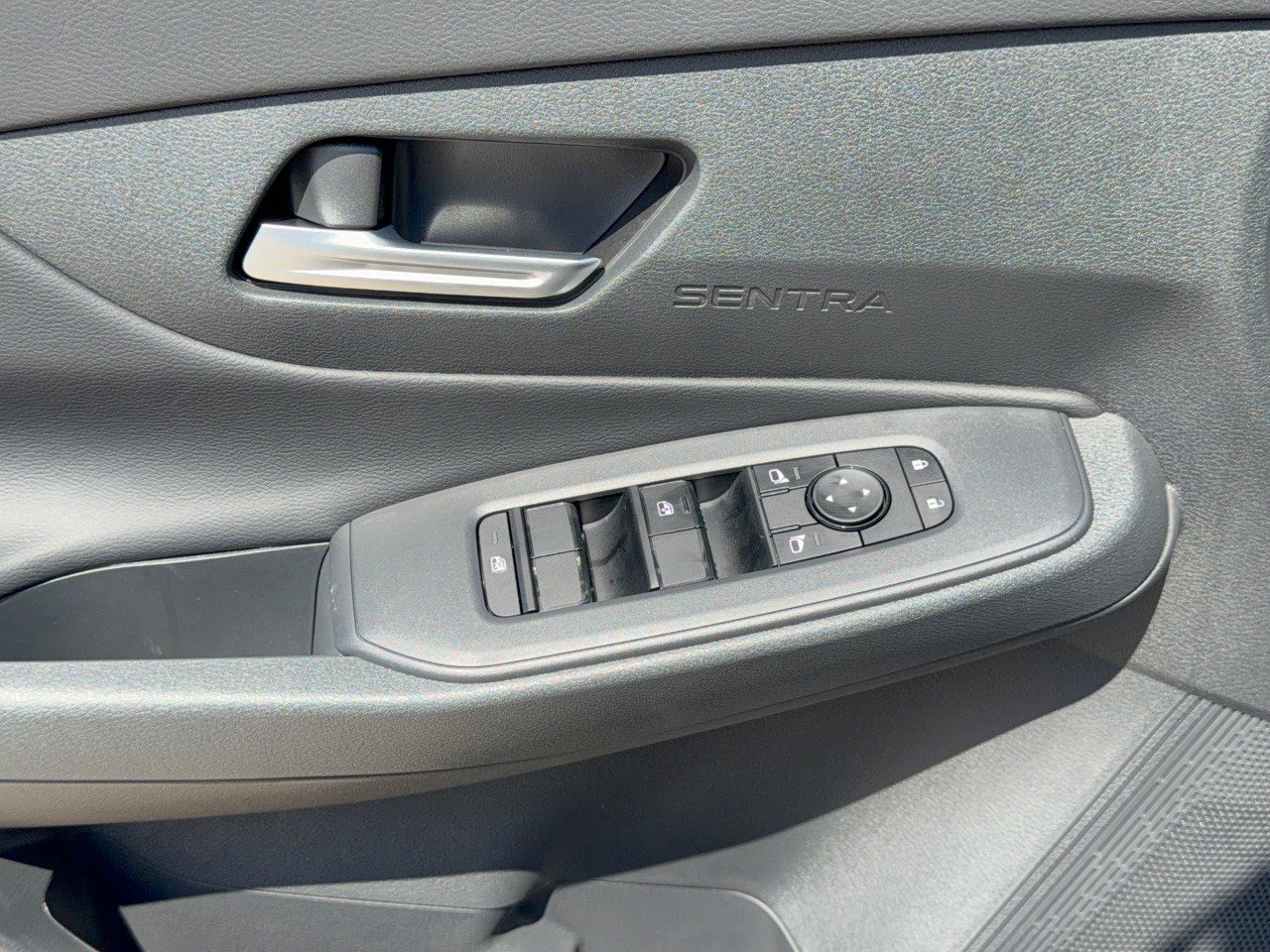 New 2027 Nissan Sentra SV FWD image 15