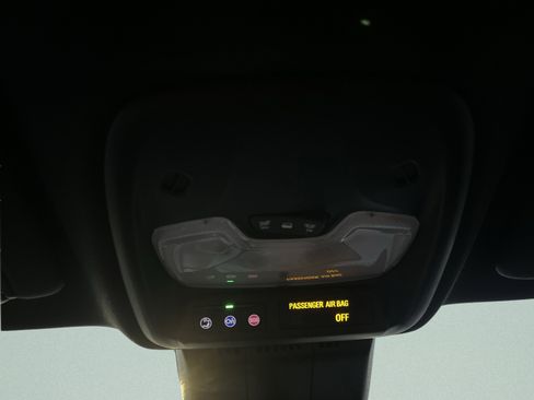 New 2026 Chevrolet Colorado W/T image 17