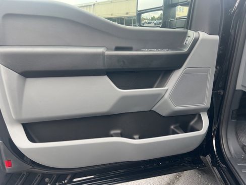 New 2026 Ford F250 XL image 19