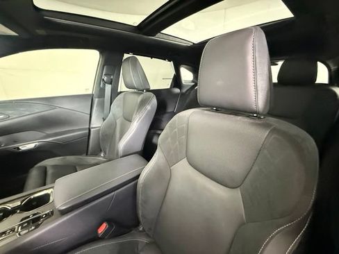 Used 2023 Lexus RX 350 w/ Accessory Package (2T) AWD/4WD image 5