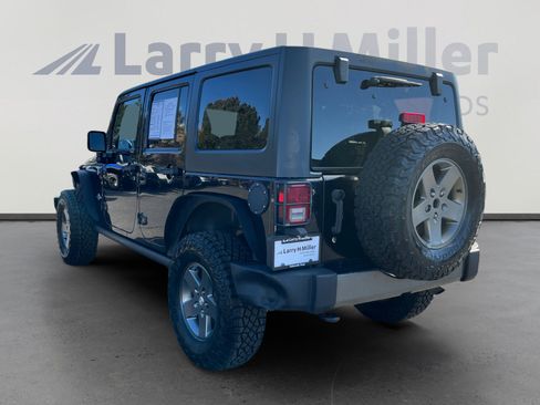Used 2013 Jeep Wrangler Freedom Edition image 3