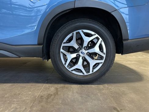 Used 2023 Subaru Forester Premium image 44
