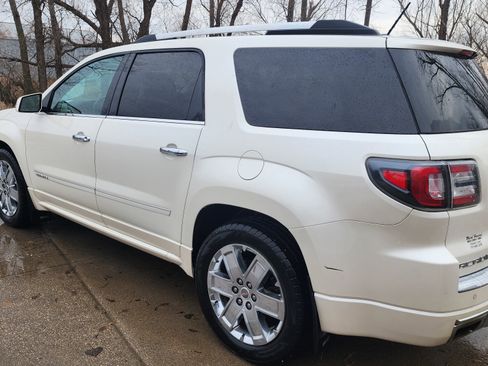 Used 2015 GMC Acadia Denali image 6