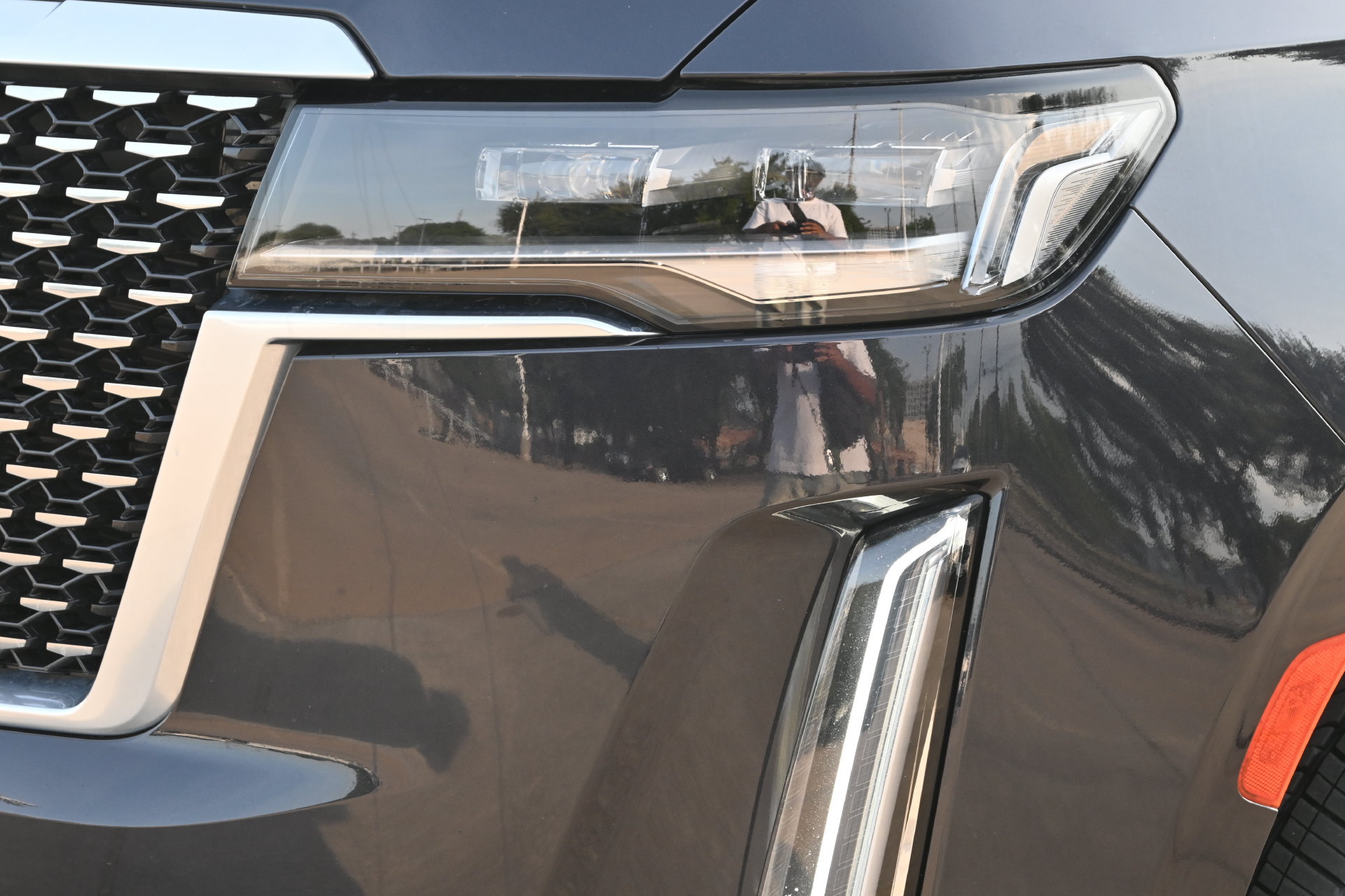 Certified 2023 Cadillac Escalade Premium Luxury w/ Performance Package AWD/4WD image 26