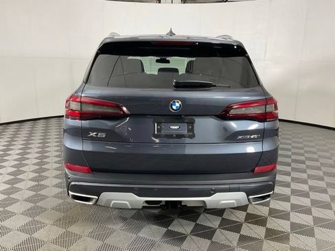 Used 2022 BMW X5 xDrive40i w/ Premium Package AWD/4WD image 5