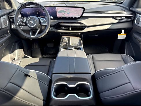 New 2026 Buick Enclave Avenir w/ Super Cruise Package image 12