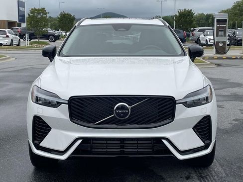 New 2026 Volvo XC60 T8 Plus w/ Protection Package Premier AWD/4WD image 23