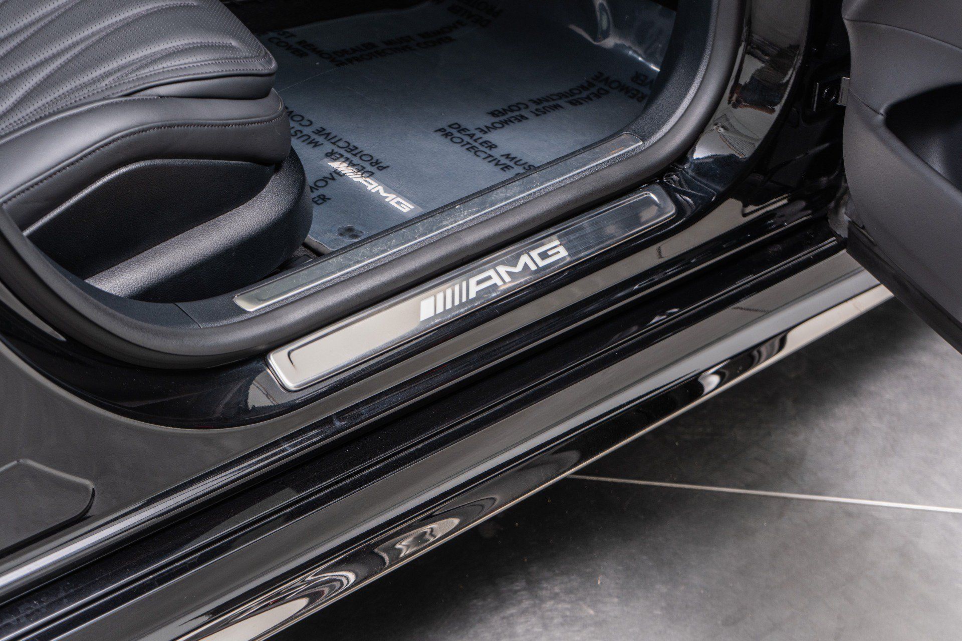Used 2025 Mercedes-Benz S 63 AMG S image 33