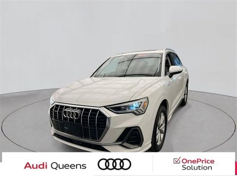 Used 2023 Audi Q3 2.0T Premium w/ Convenience Package image 1