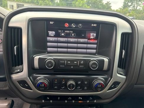 Used 2014 GMC Sierra 1500 SLT w/ SLT Crew Cab Value Package AWD/4WD image 10