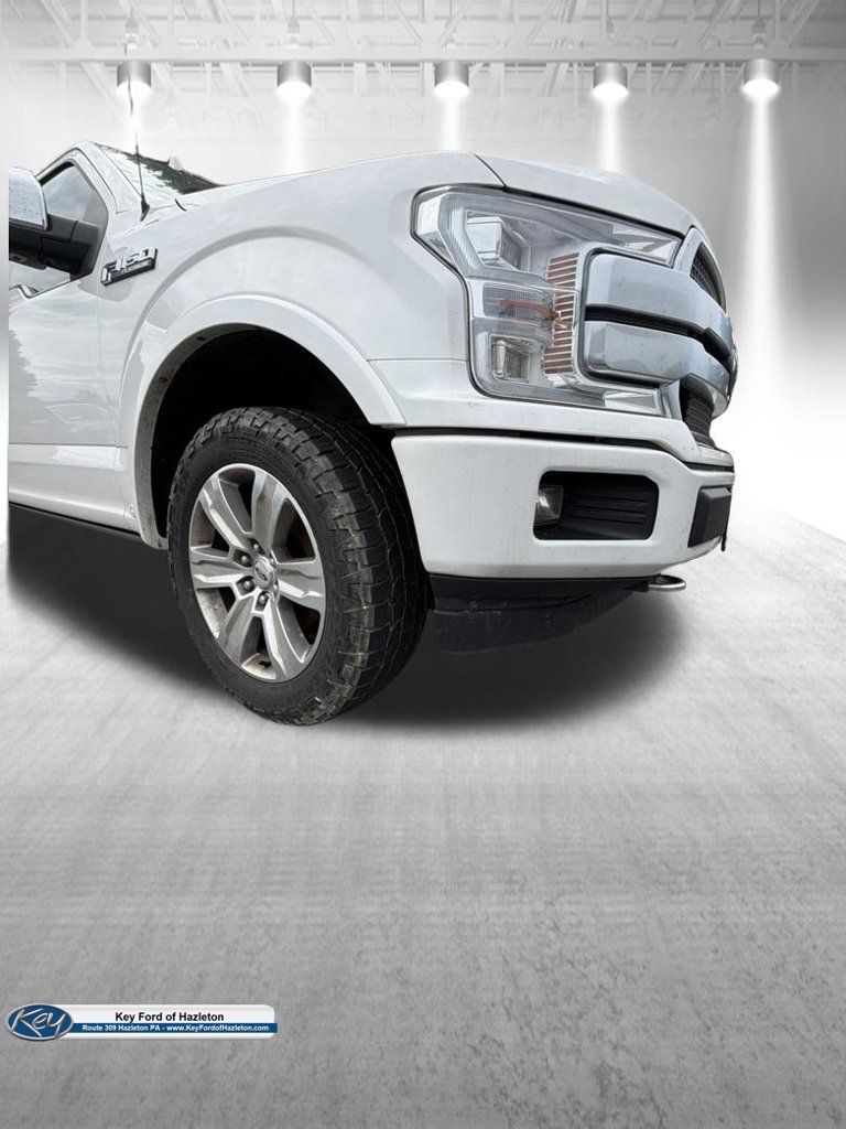Used 2022 Ford F350 Lariat w/ Tremor Off-Road Package AWD/4WD image 27