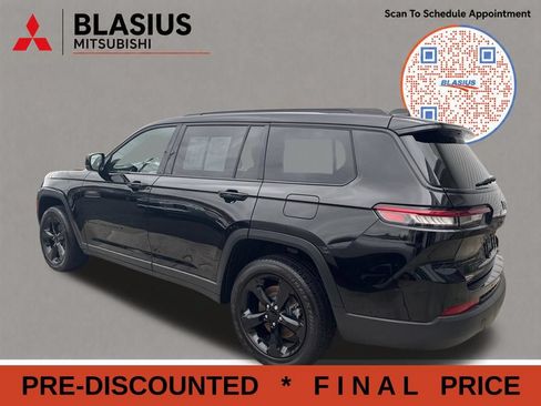 Used 2023 Jeep Grand Cherokee L Laredo AWD/4WD image 16