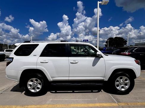 Used 2024 Toyota 4Runner SR5 Premium w/ Moonroof Package AWD/4WD image 2