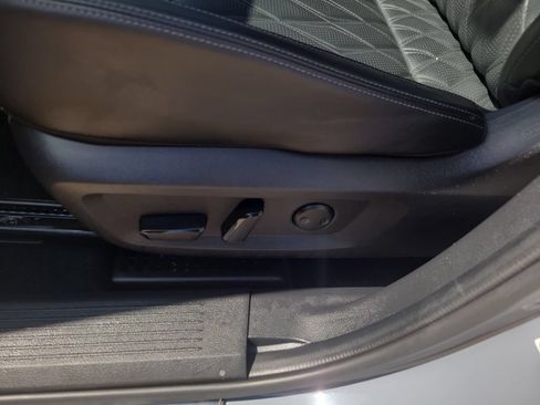 Certified 2023 Nissan Rogue Platinum w/ Platinum Premium Package FWD image 21