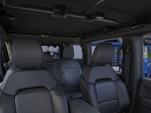 New 2026 Ford Bronco Badlands image 12