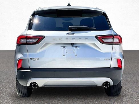 Used 2023 Ford Escape SE FWD image 6