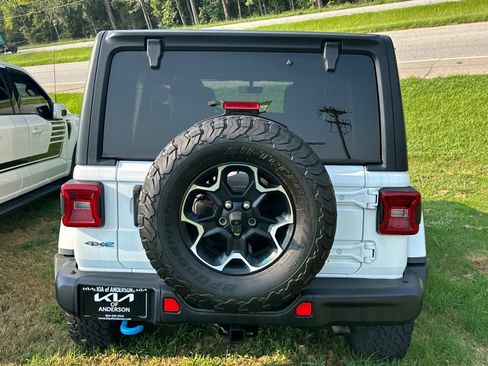 Used 2023 Jeep Wrangler Unlimited Rubicon 4xe w/ Steel Bumper Group AWD/4WD image 5