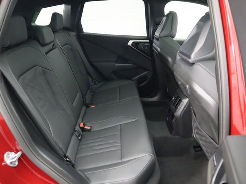 Certified 2025 BMW X3 xDrive30i w/ Premium Package image 24