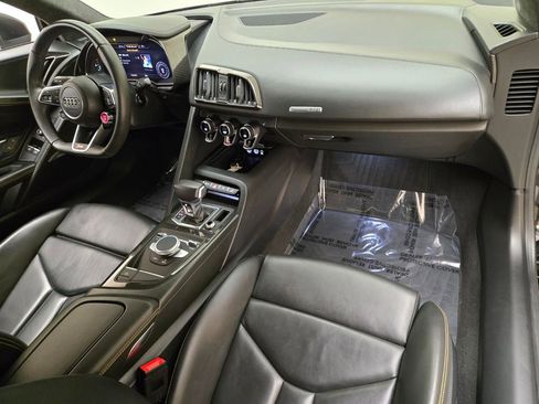 Used 2021 Audi R8 V10 w/ Premium Package image 23