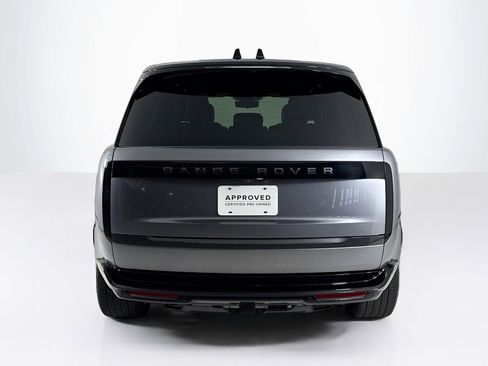 Used 2024 Land Rover Range Rover SE image 4