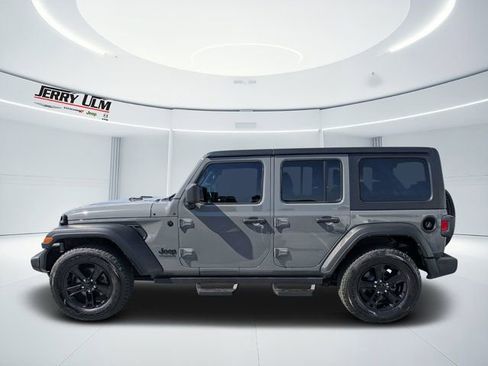 Used 2021 Jeep Wrangler Unlimited Sport AWD/4WD image 6