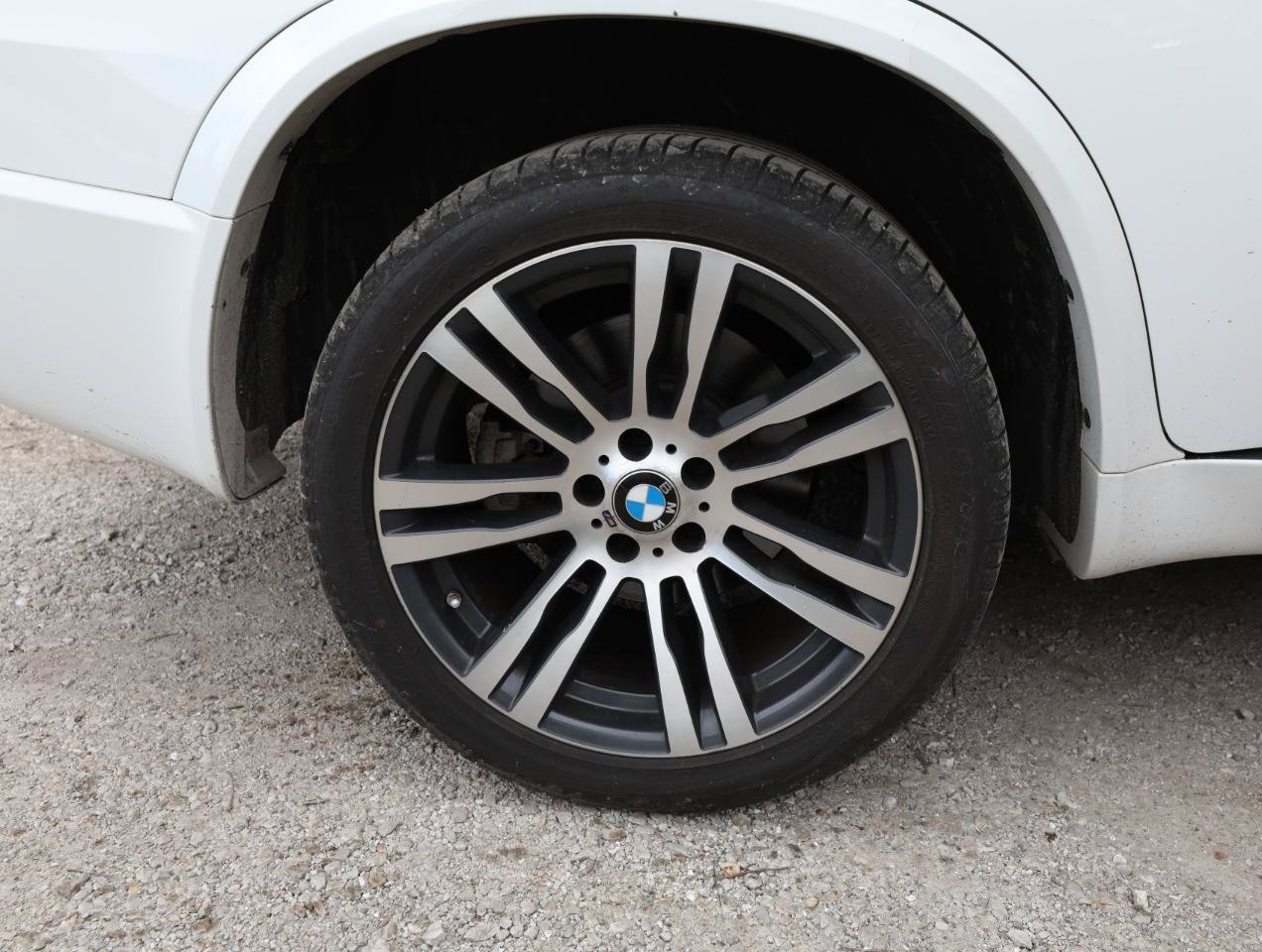 Used 2013 BMW X5 xDrive50i AWD/4WD image 10