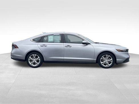 Used 2024 Honda Accord LX image 3