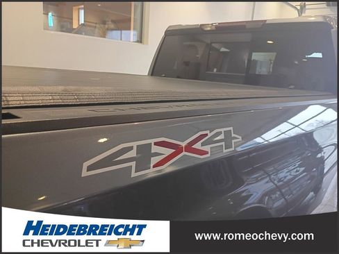 Certified 2020 Chevrolet Silverado 1500 LT w/ All-Star Edition image 32